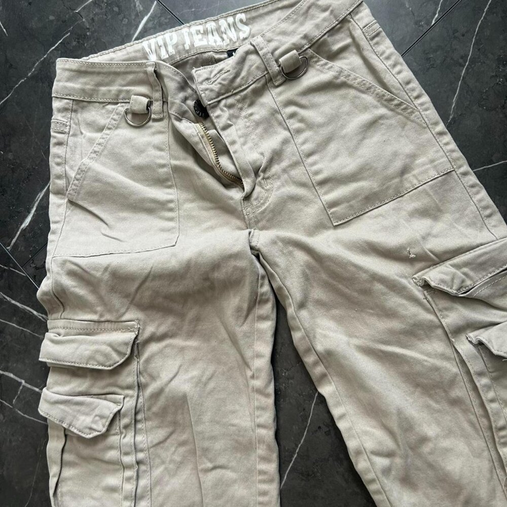 Tan Cargo Pants, Lots of Pockets, Cuffed at the Bottom. Size 7/8